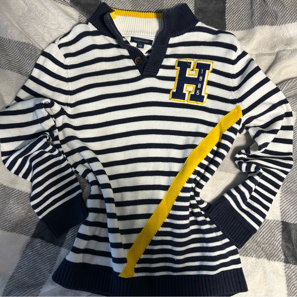 Tommy Hilfiger Striped Navy and White Sweater